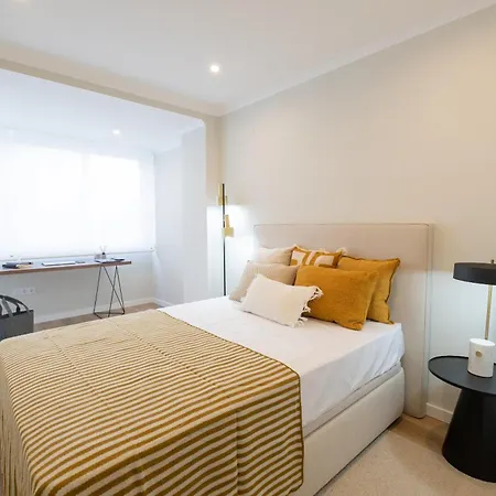 Superb 3 Bed Aprt In The Heart Of Monte *
